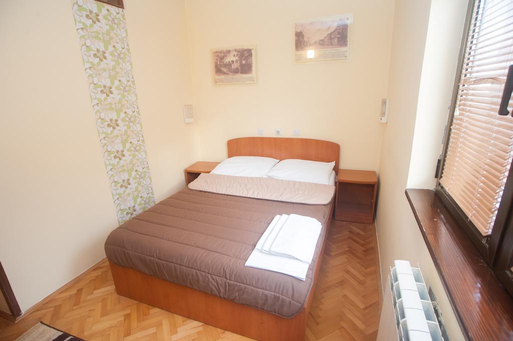Hotel Extra Lion Md Nis Room photo