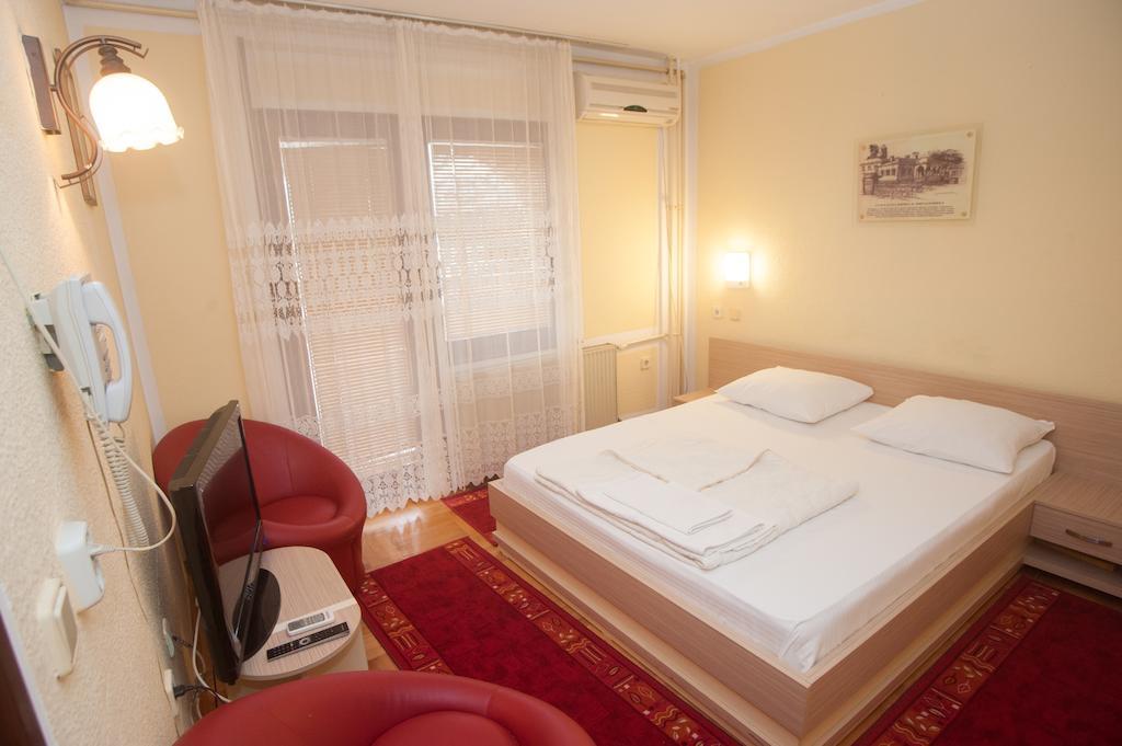 Hotel Extra Lion Md Nis Room photo
